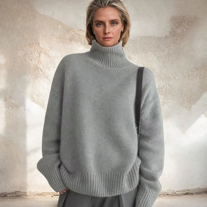 Isabella™ – Wool-Blend Turtleneck