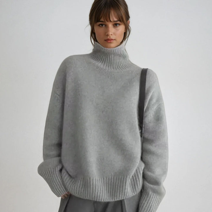 Isabella™ – Wool-Blend Turtleneck