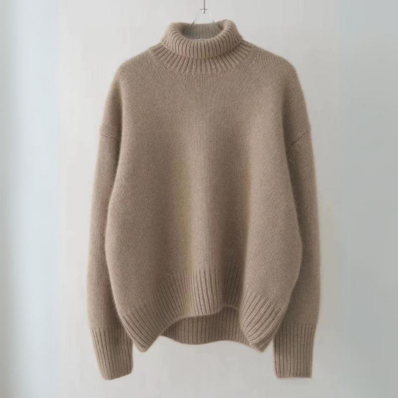 Isabella™ – Wool-Blend Turtleneck